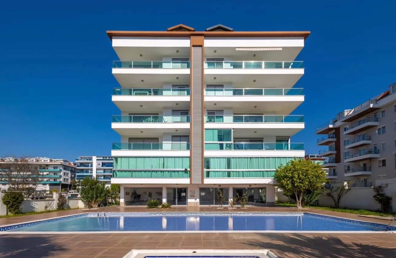 Main property image
