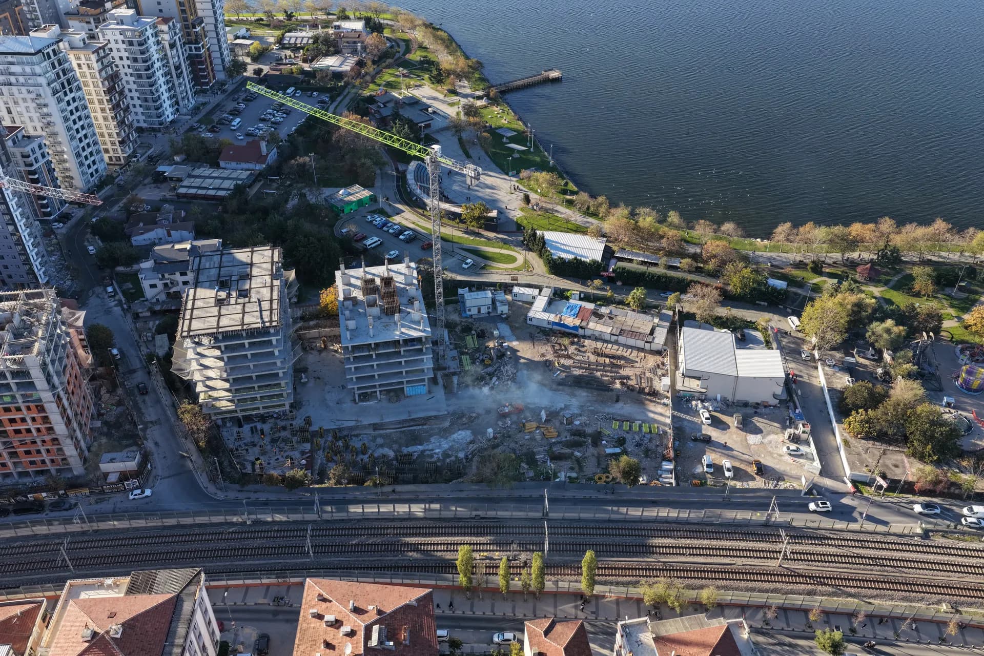 Lakefront Residences · Küçükçekmece, Istanbul image 3