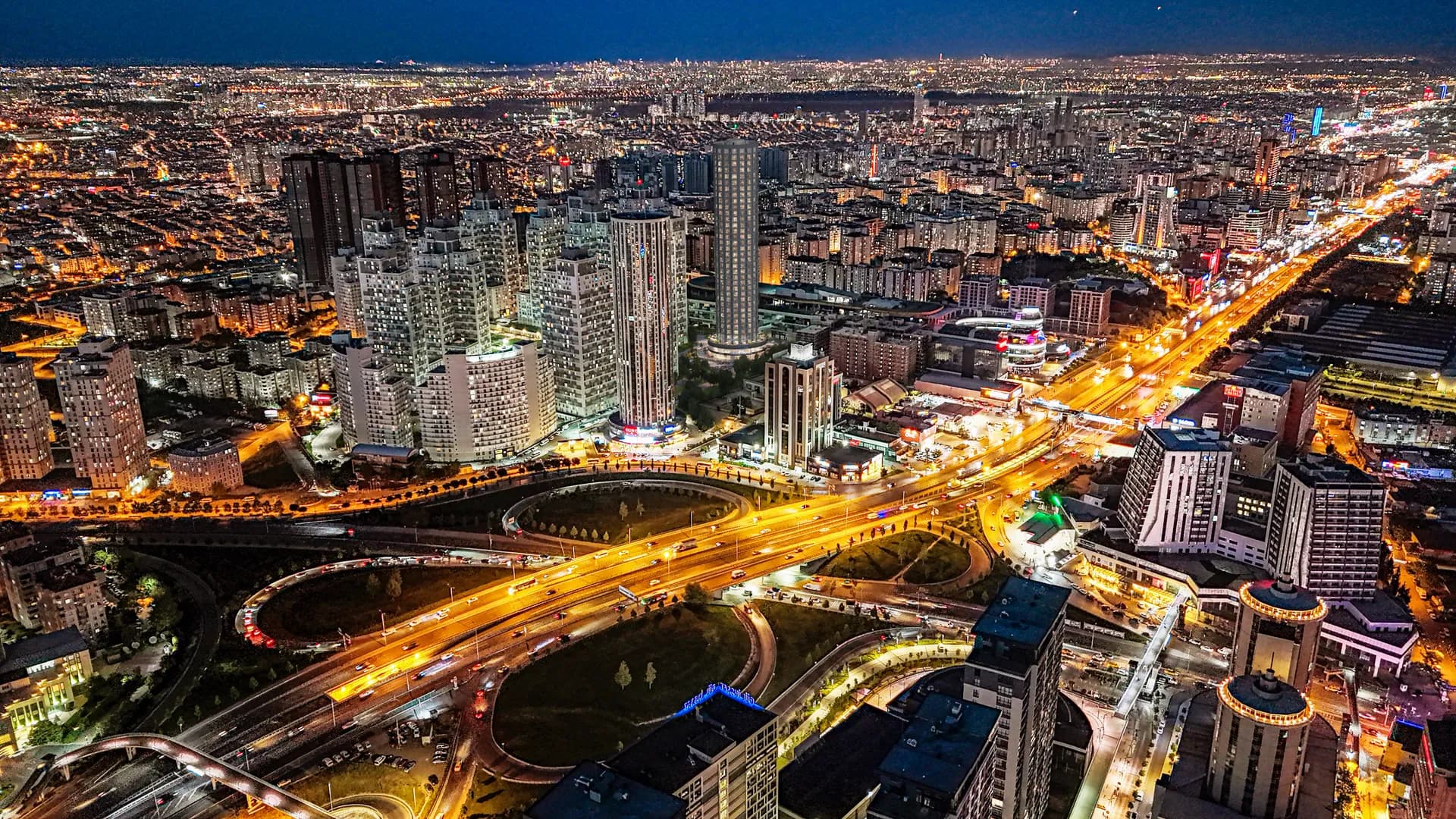 Premium Office Tower · Esenyurt, Istanbul image 2